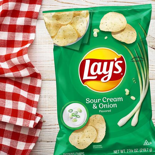 Lays Sour Cream & Onion Flavor, 7.75 Oz