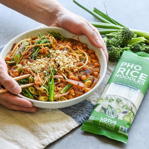 Lotus Foods Noodles Rice Pho Org 8 Oz