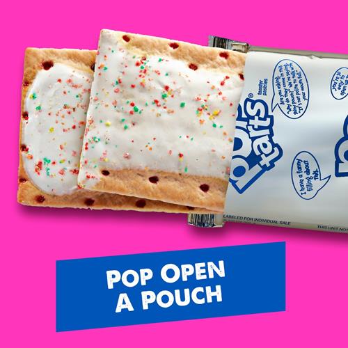 Pop-Tarts Toaster Pastries, Breakfast Foods, Kids Snacks, Frosted Strawberry, 13.5Oz Box (8 Pop-Tarts)
