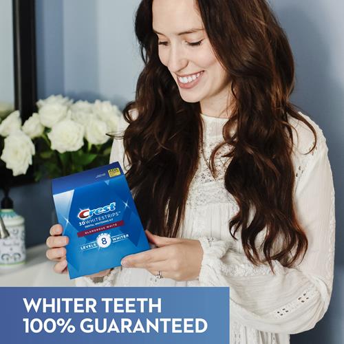 Crest 3D White Luxe Whitestrip Teeth Whitening Kit, Glamorous White, 14 Treatments( Each With 1 Upper/ 1 Lower), 28 Strips