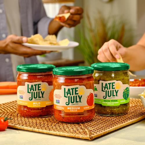 Late July Snacks Salsa Verde With Roasted Tomatillos, Medium, 15.5 Oz Jar