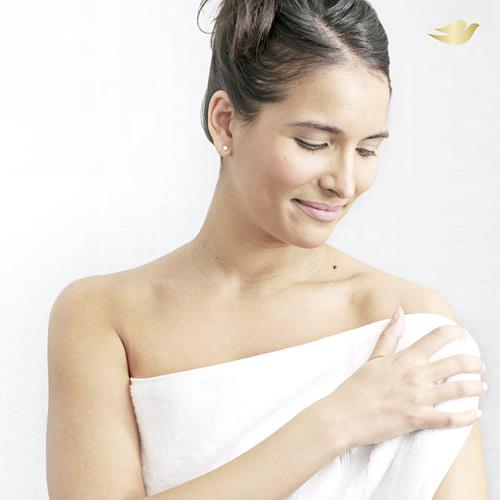 Dove Instant Foaming Body Wash For Soft, Smooth Skin Deep Moisture Cleanser That Effectively Washes Away Bacteria While Nourishing Your Skin 13.5 Oz