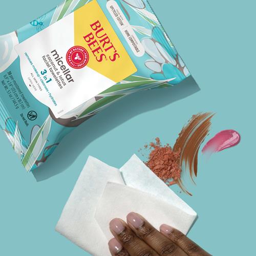 Burts Bees Micellar Facial Towelettes With Coconut And Lotus, Pre-Moistened Towelettes For All Skin Types, 99.5 Percent Natural Origin Skin Care, 30 Ct. Package