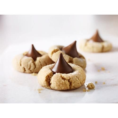 Hersheys Kisses Milk Chocolate Candy Family Pack, 17.9 Oz